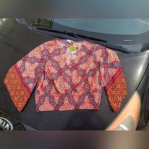 Twine and string top pre-owned red